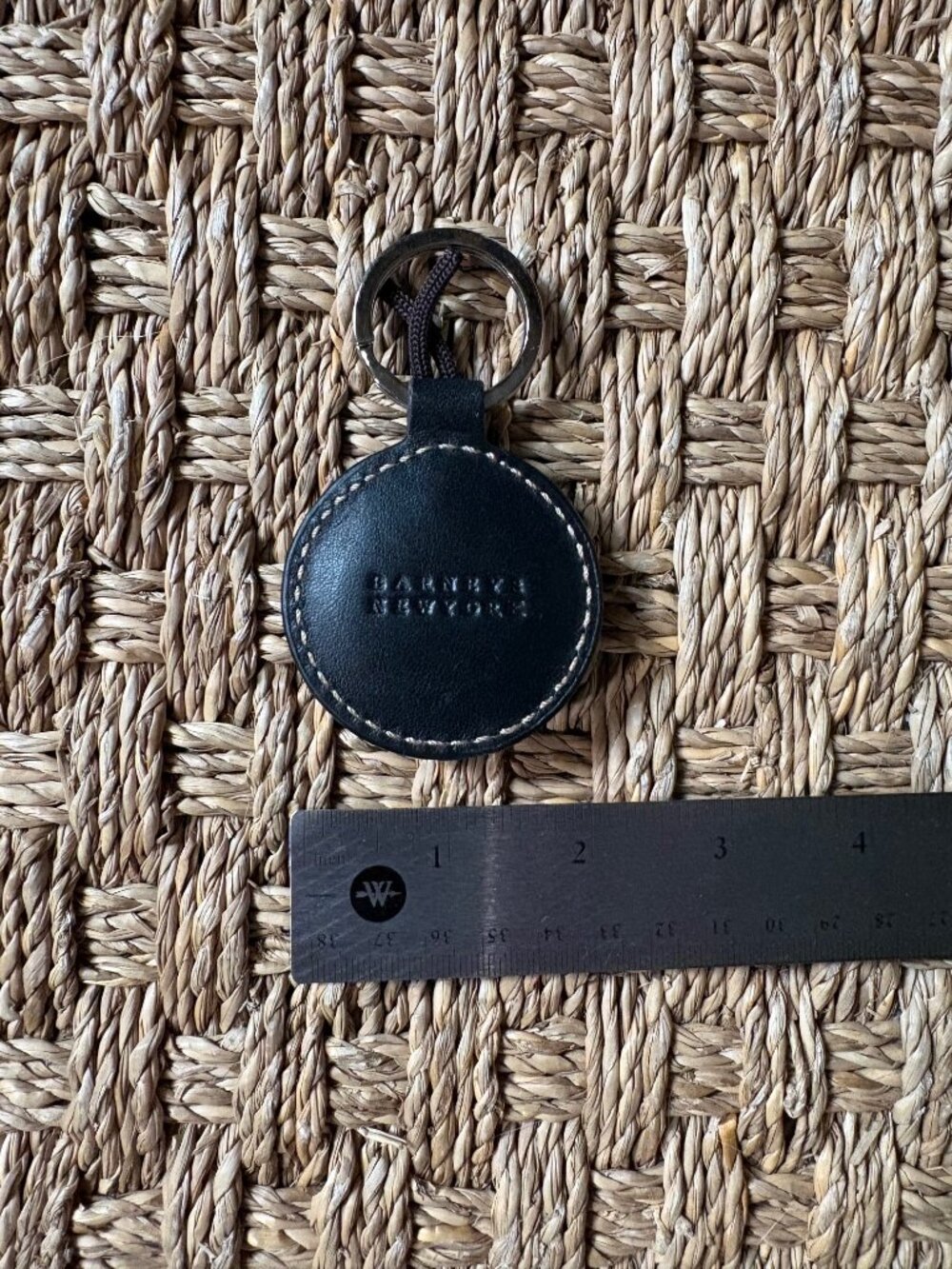NWOT Barney’s New York Ladybug keychain/bag charm in red & black leather - Picture 6 of 6